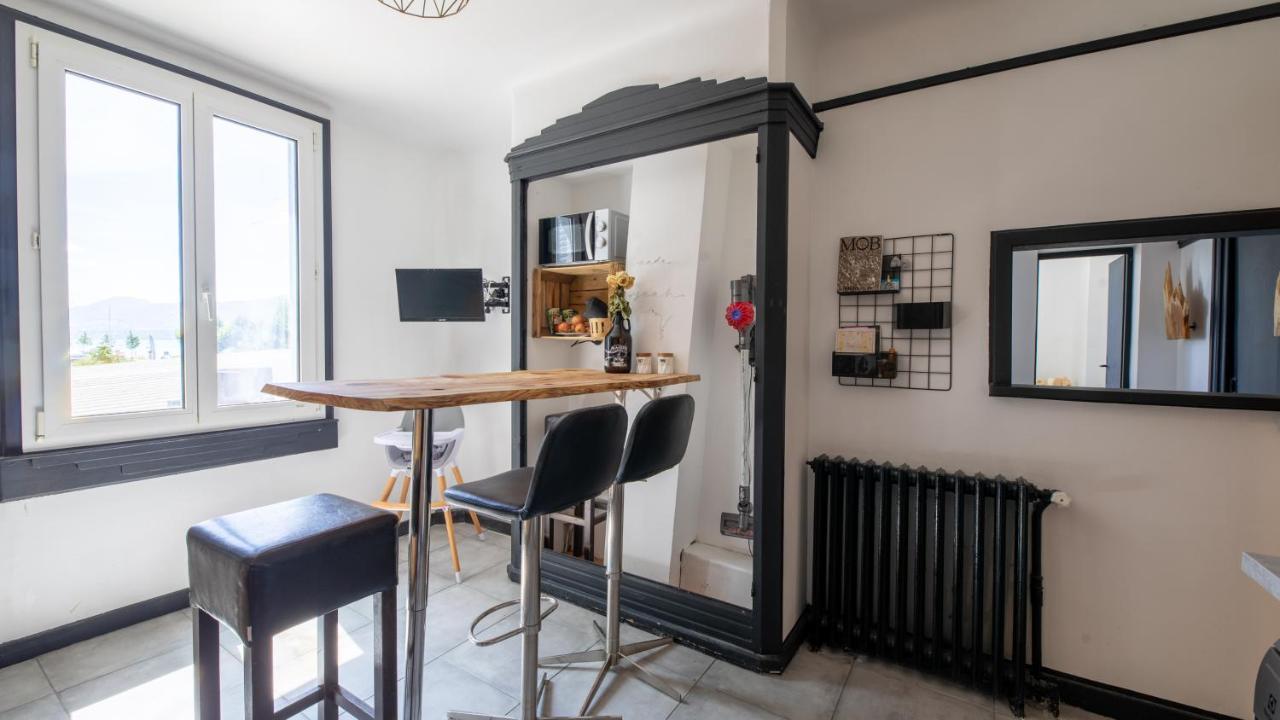 Mamie Jane Suite Deluxe Face Au Lac Tresserve Kültér fotó